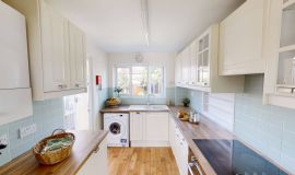 7 Vassall Court